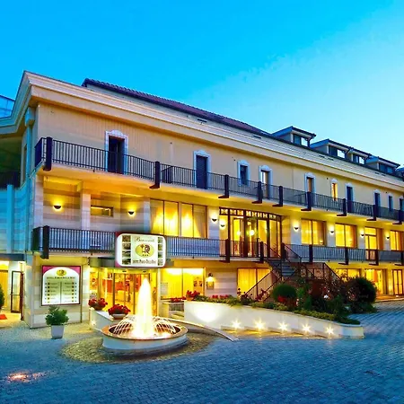 호텔 Parco Delle Rose 4*