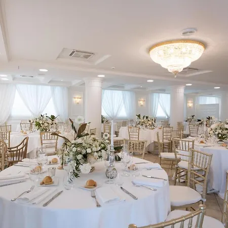 Parco Delle Rose 4* سان جيوفاني روتوندو